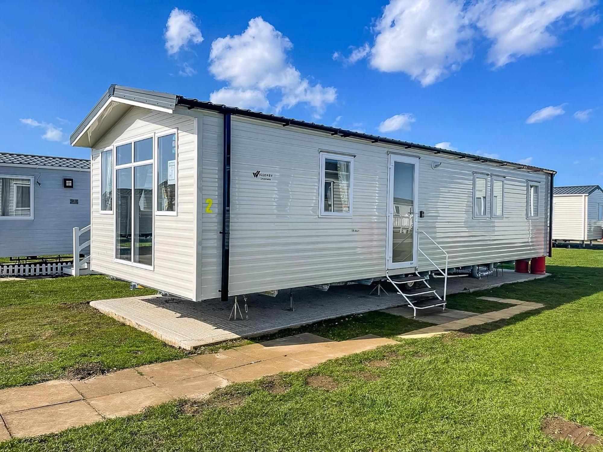 Отель Lovely 8 Berth Caravan For Hire At Barmston Beach Holiday Park Ref 62002O Lund Экстерьер фото